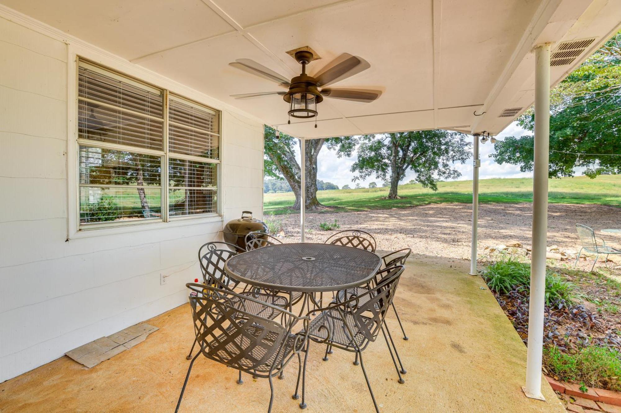 Country Home Near Lake Wedowee Patio And Fire Pit! Lineville エクステリア 写真