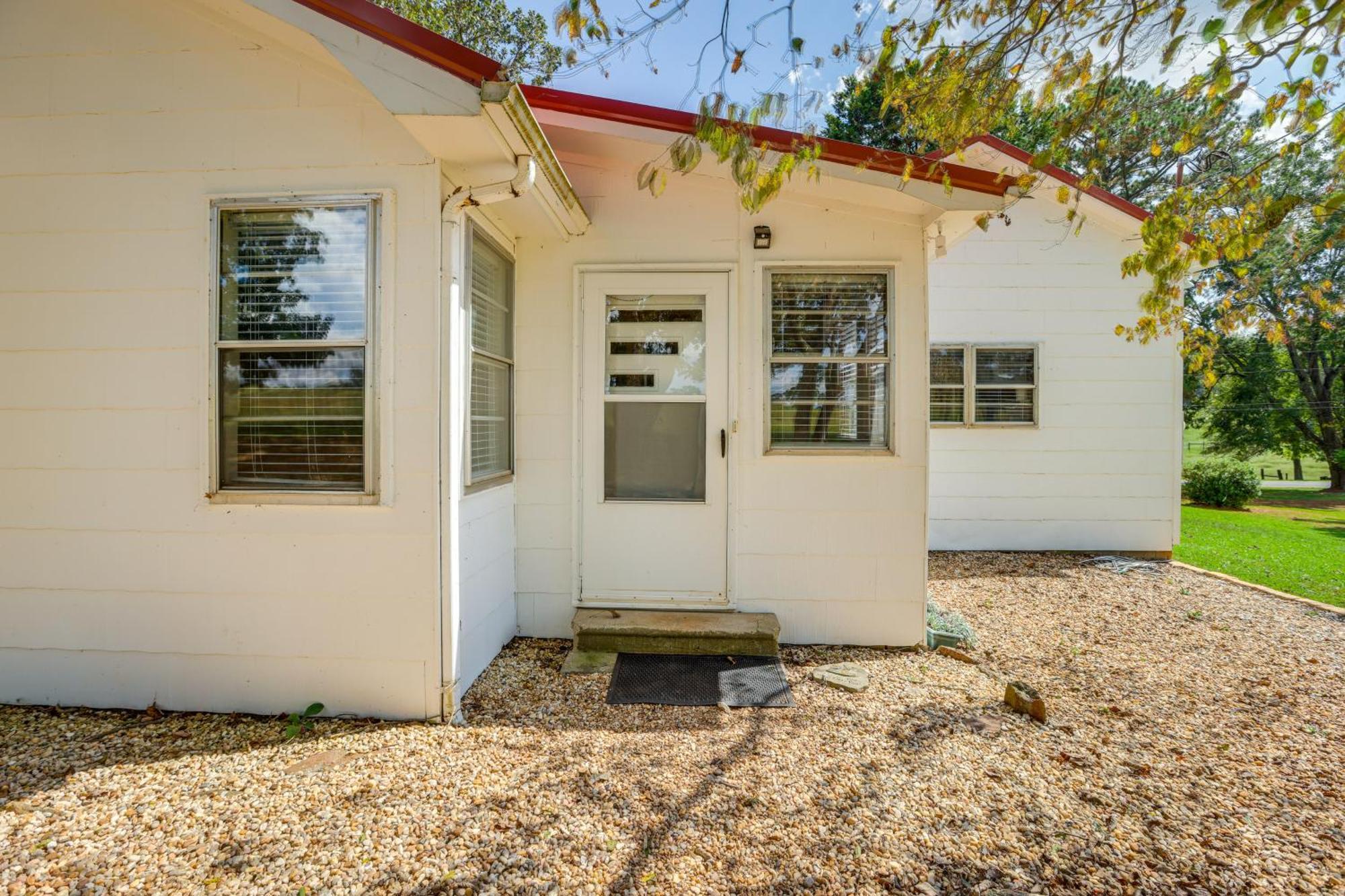 Country Home Near Lake Wedowee Patio And Fire Pit! Lineville エクステリア 写真