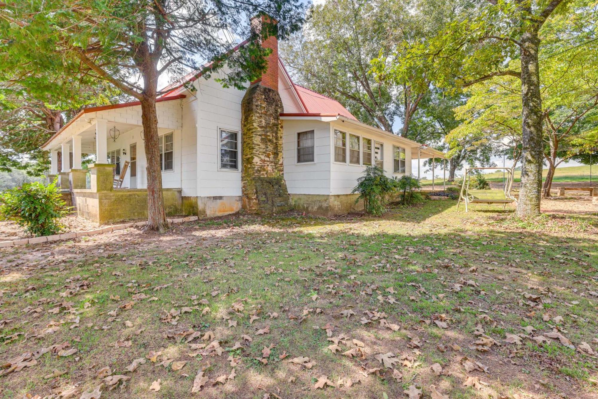 Country Home Near Lake Wedowee Patio And Fire Pit! Lineville エクステリア 写真