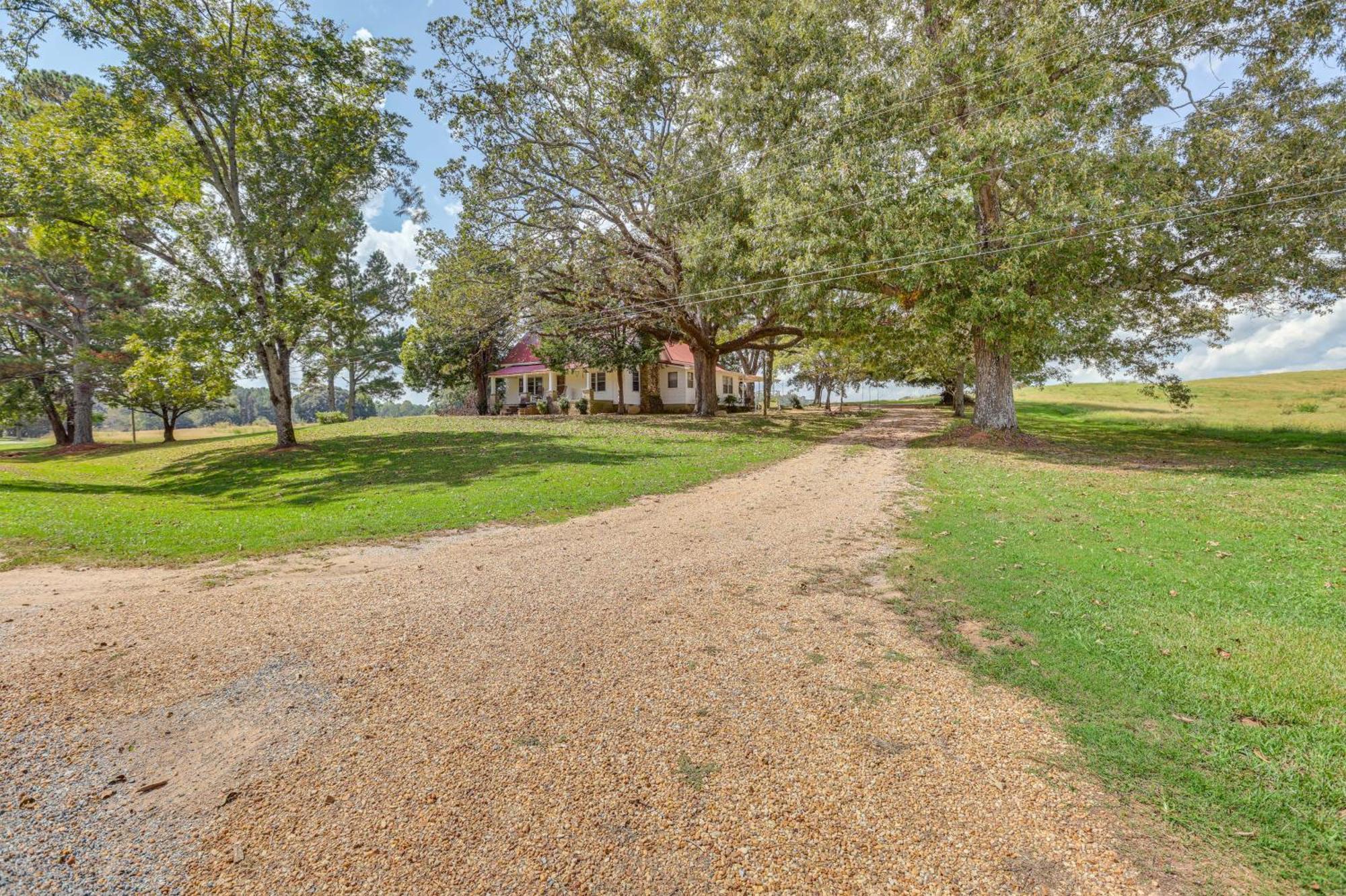 Country Home Near Lake Wedowee Patio And Fire Pit! Lineville エクステリア 写真